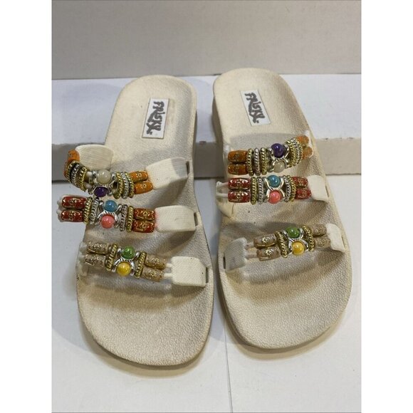 FRISKY BRAND TAN BEADED SANDOLS Size 8 ~ New - Picture 2 of 9